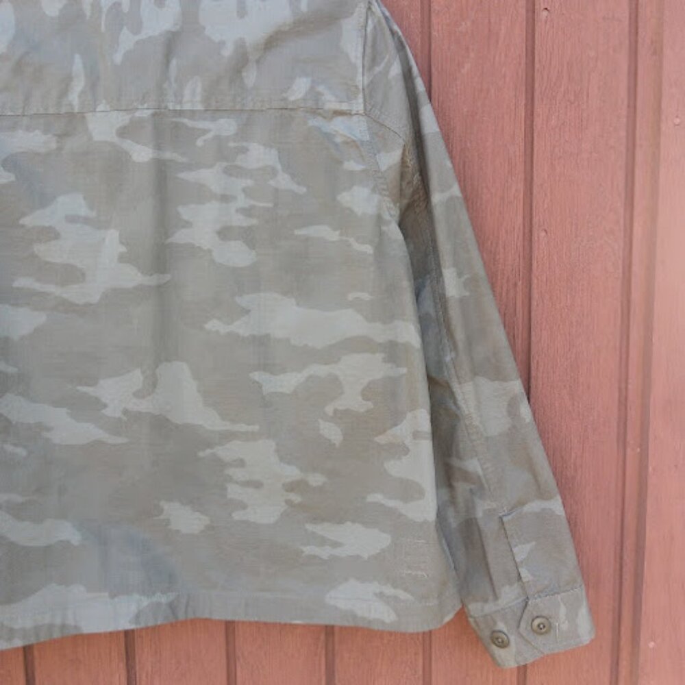 VUORI | Camo Oregano Green Ripstop Boxy Organic Cotton Button Up Front Jacket M - Picture 11 of 15